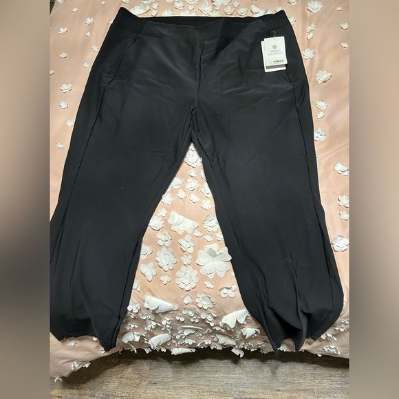 Athleta pants - Picture 3 of 5